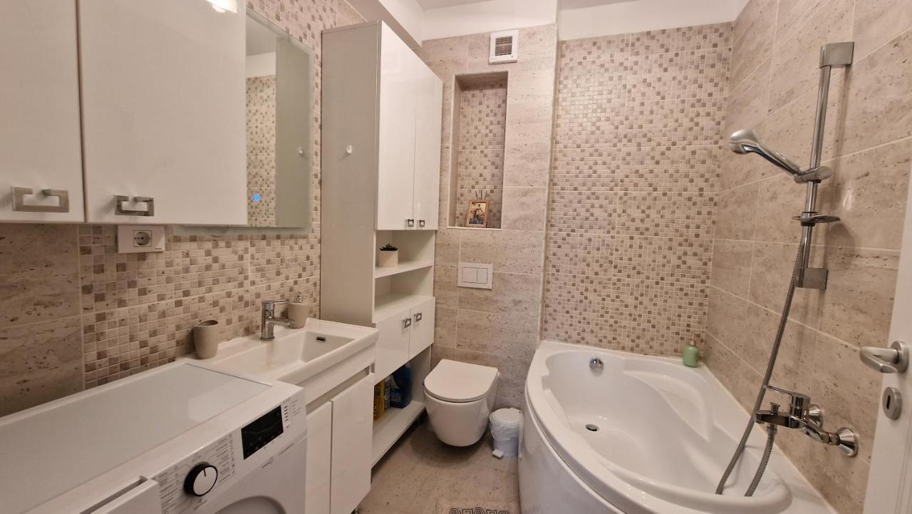 Domus Magistrae Apartamento Bucareste Exterior foto