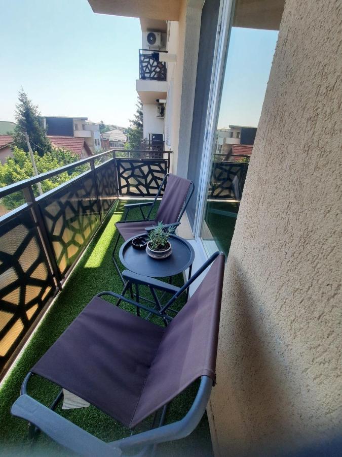 Domus Magistrae Apartamento Bucareste Exterior foto